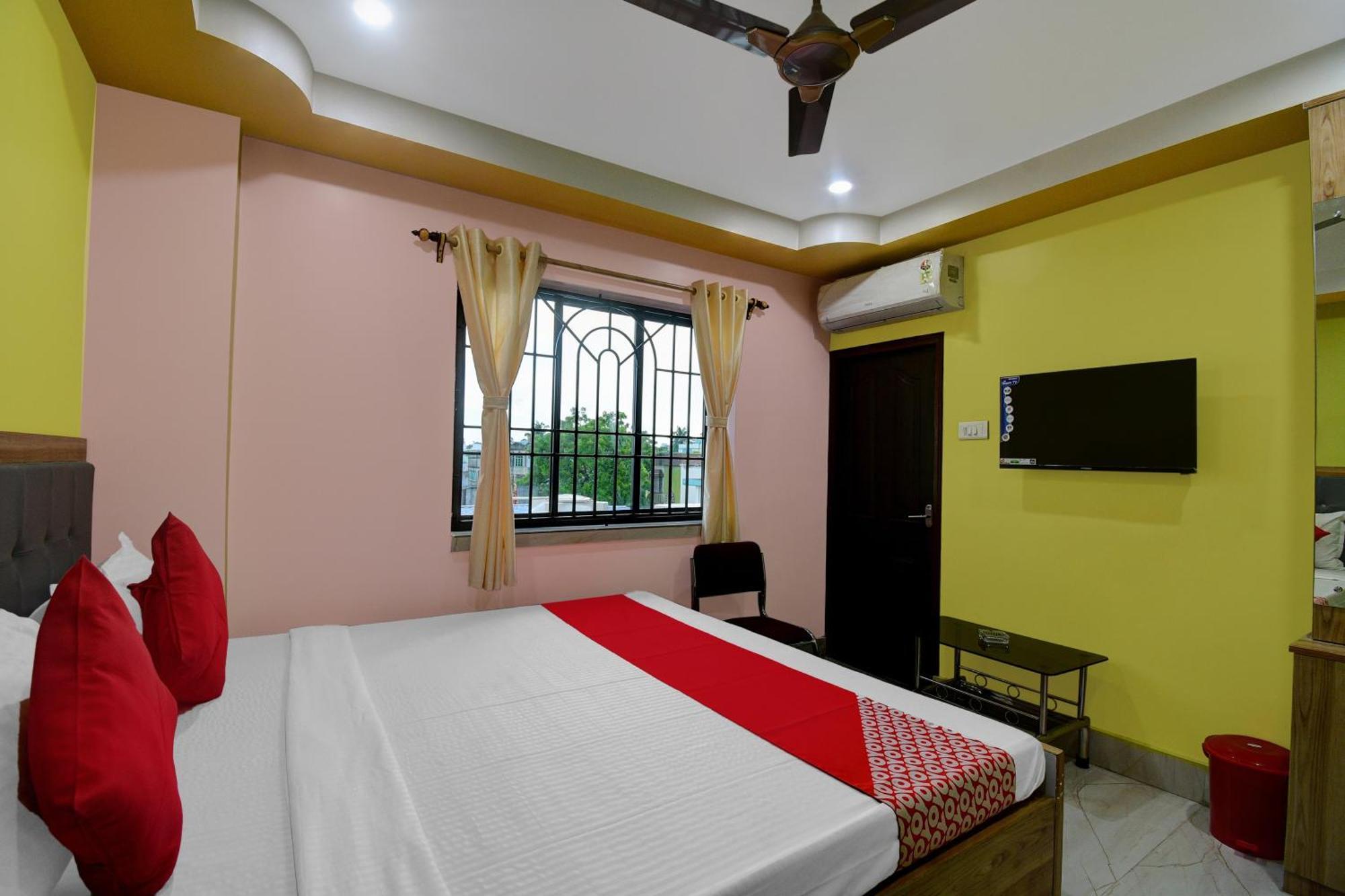 Hotel O Mahal And Restaurant Kanchrapara Калькутта Экстерьер фото